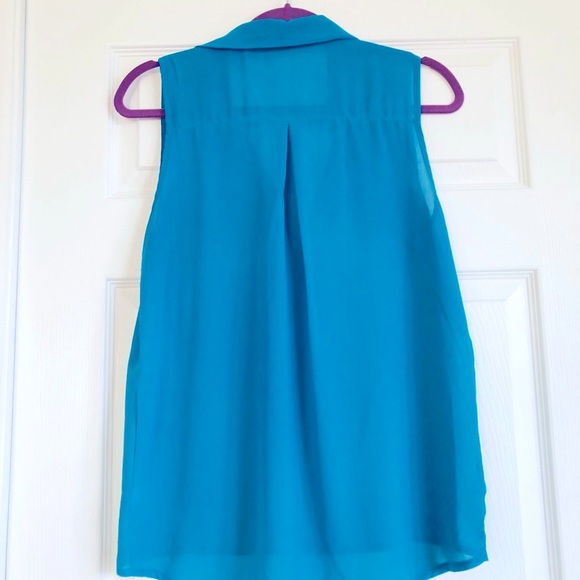 Sheer Tank Top - Picture 3 of 3